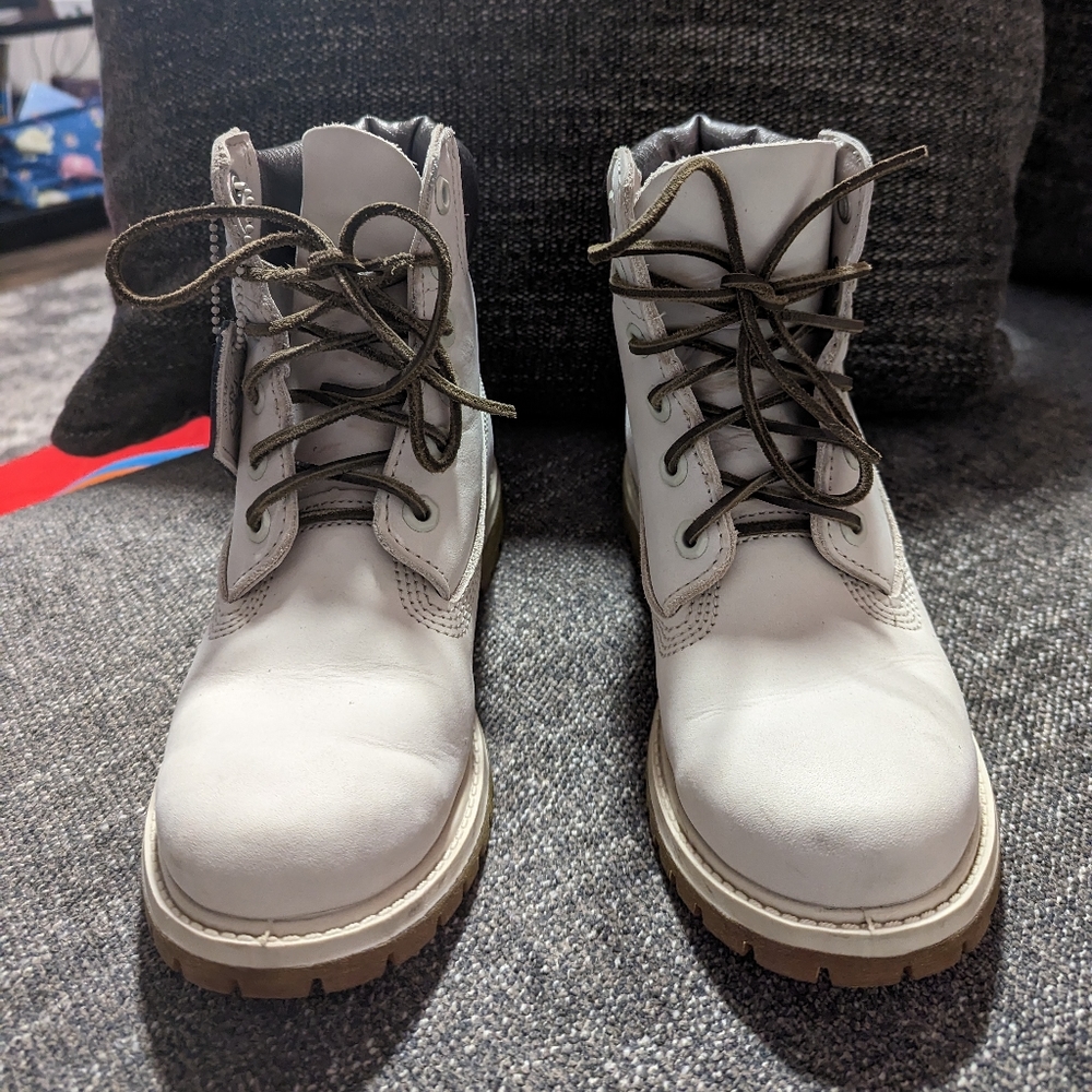 TIMBERLAND Genuine Leather Boots Size 6.5 Light Creme